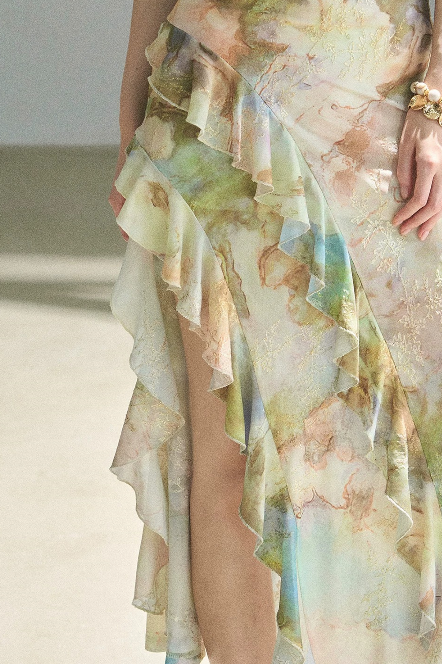 Französisches schulterfreies Kleid im Ölgemälde-Stil