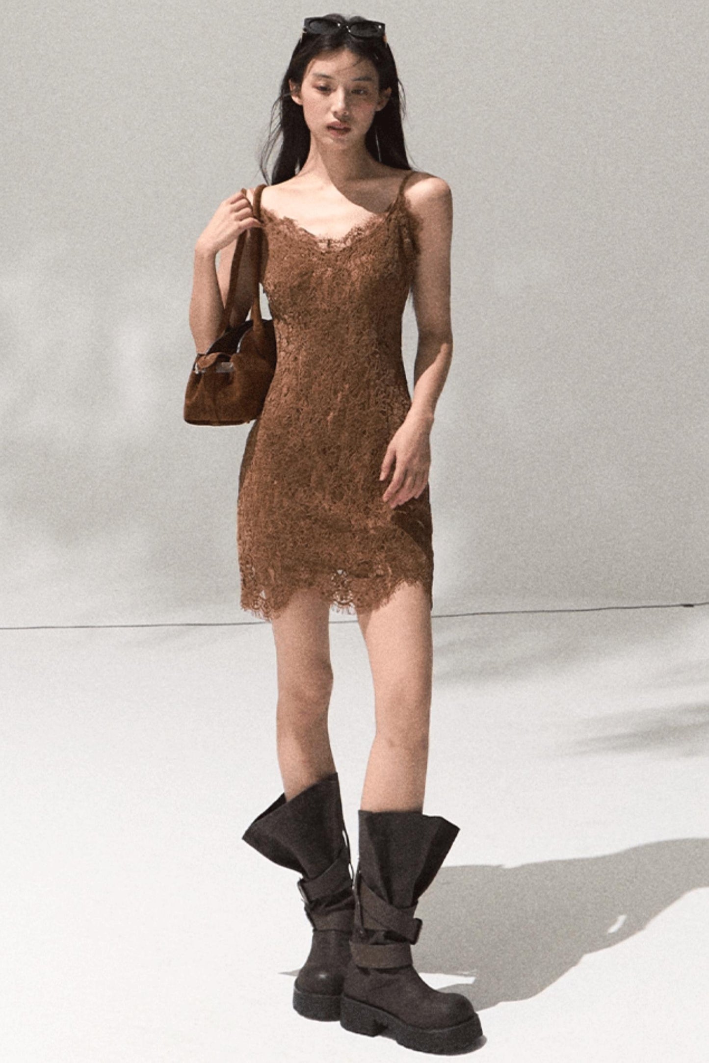 Velvet Lace Slim Silhouette Dress