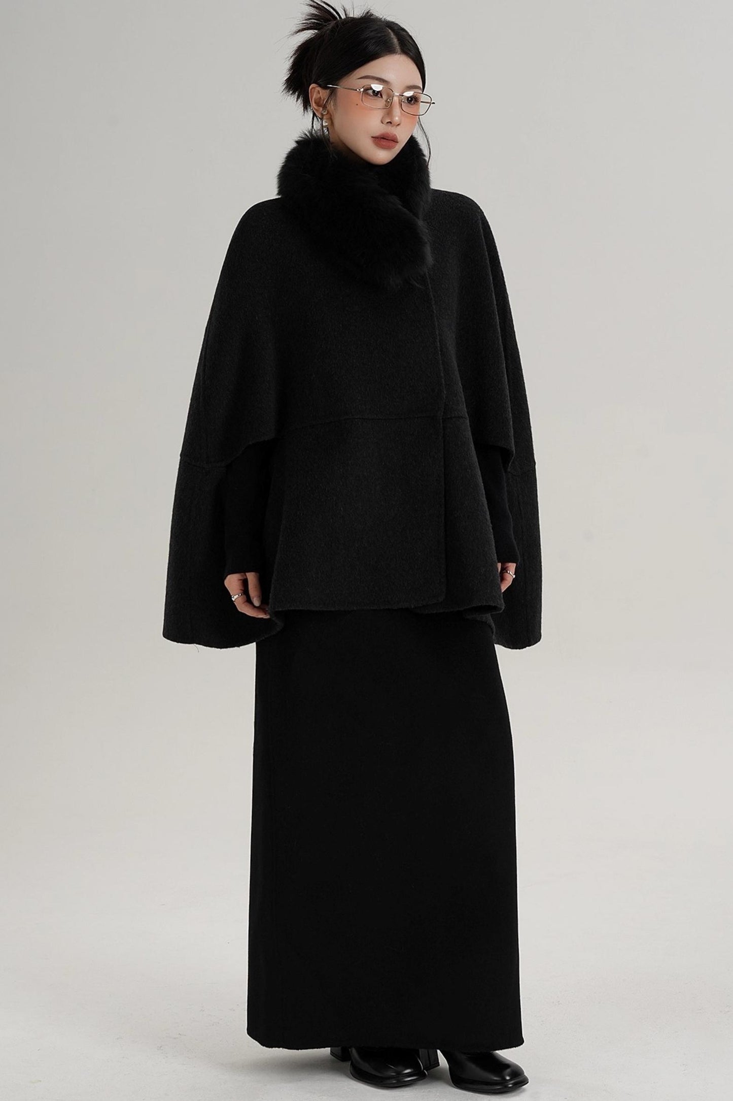 Elegant Fox Fur Wool Cape Coat