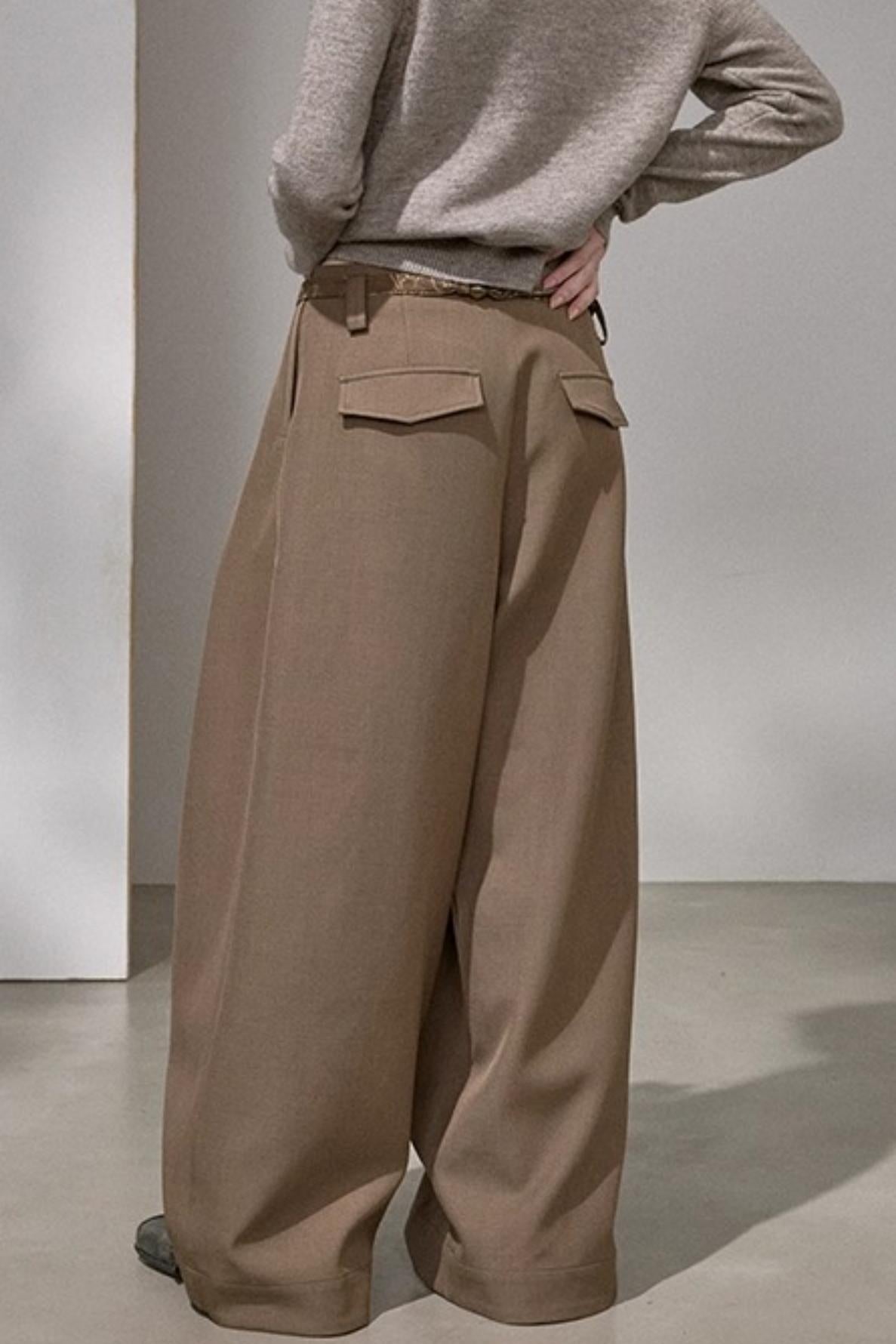 Button Pleated Winter Pants