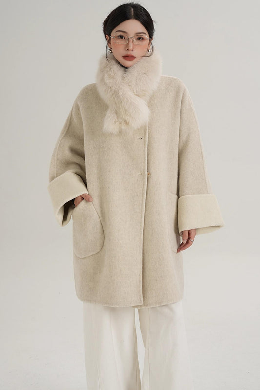 Elegant Fox Fur Collar Wool Cape Coat