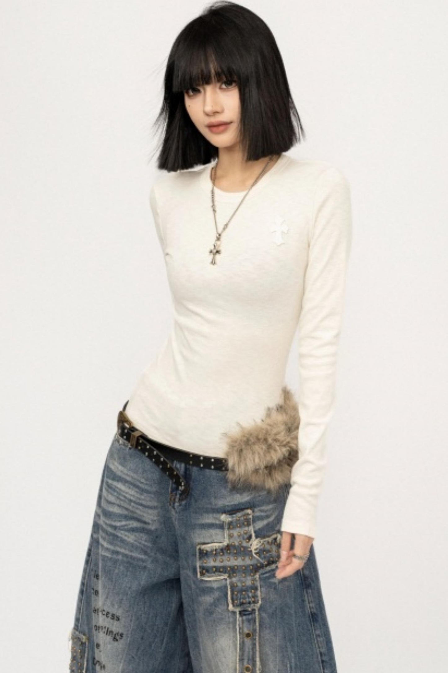 Retro Black Slim-Fitting Top