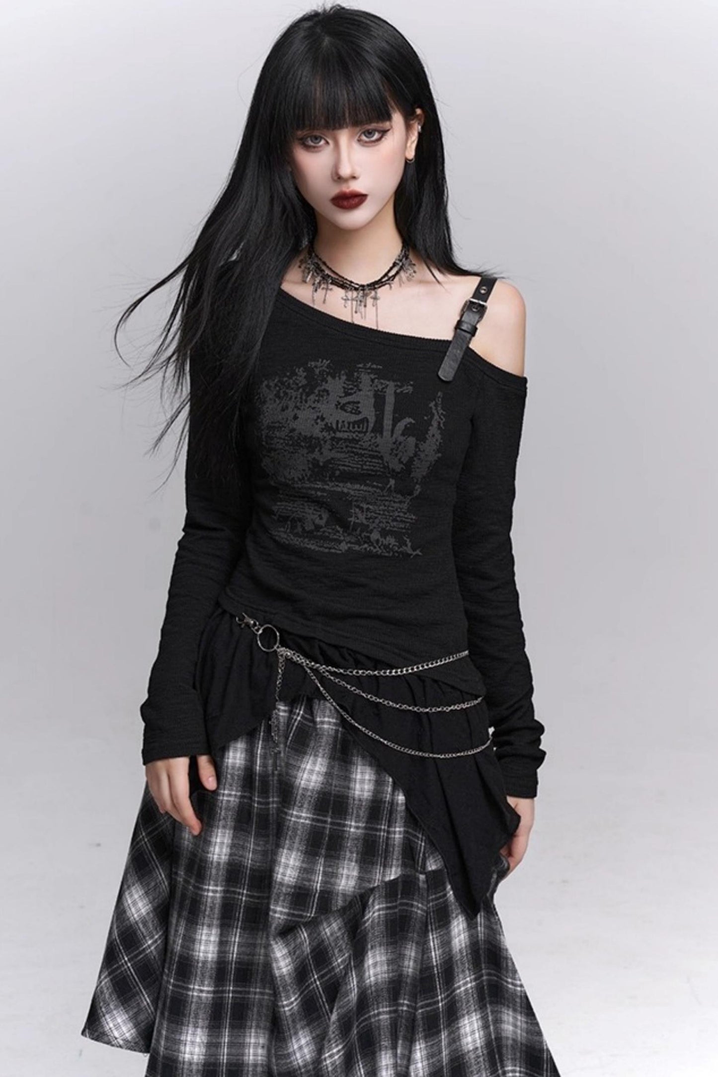 Black One Shoulder Top