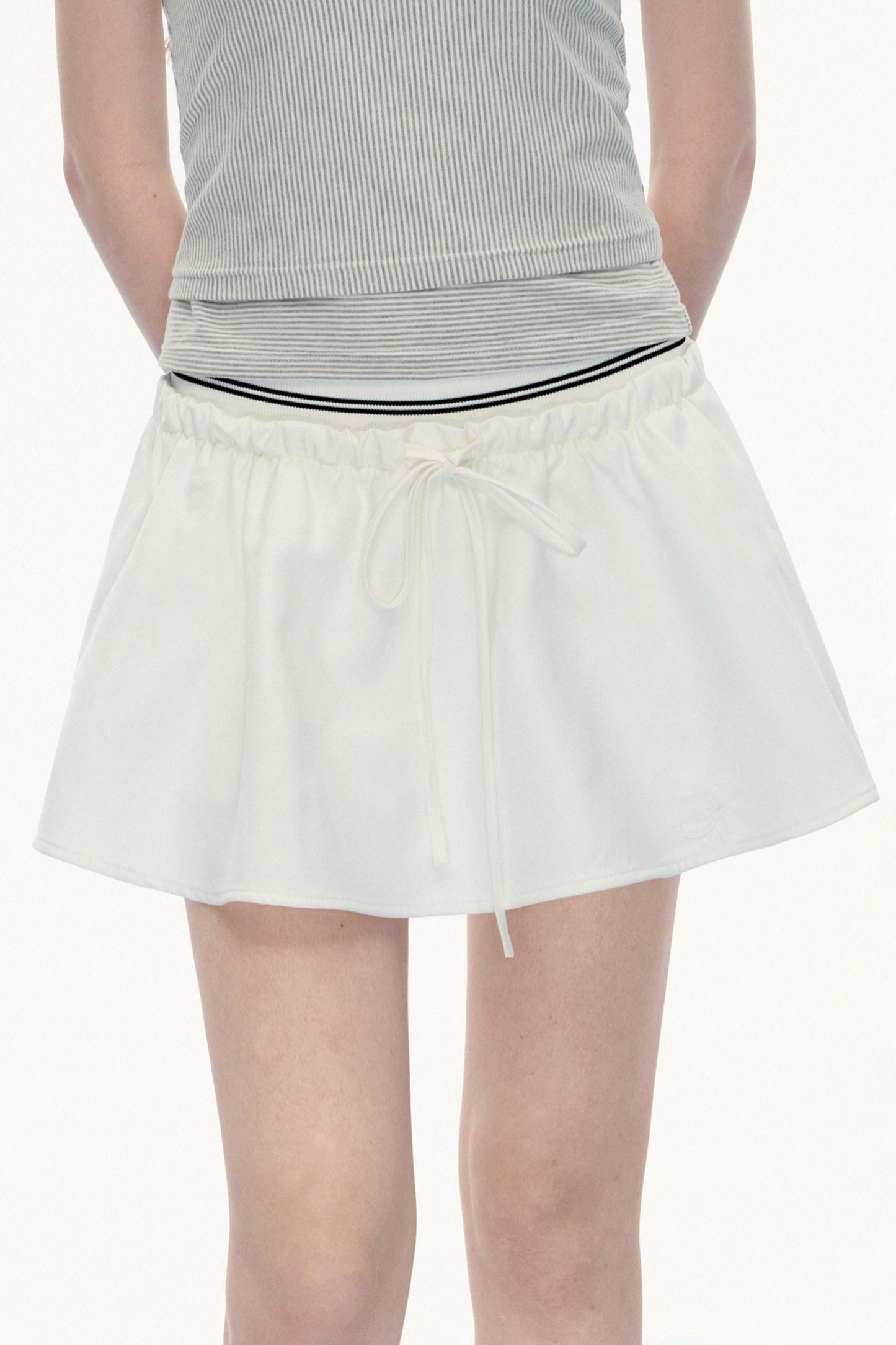 Vintage Embroidered Cropped Skirt