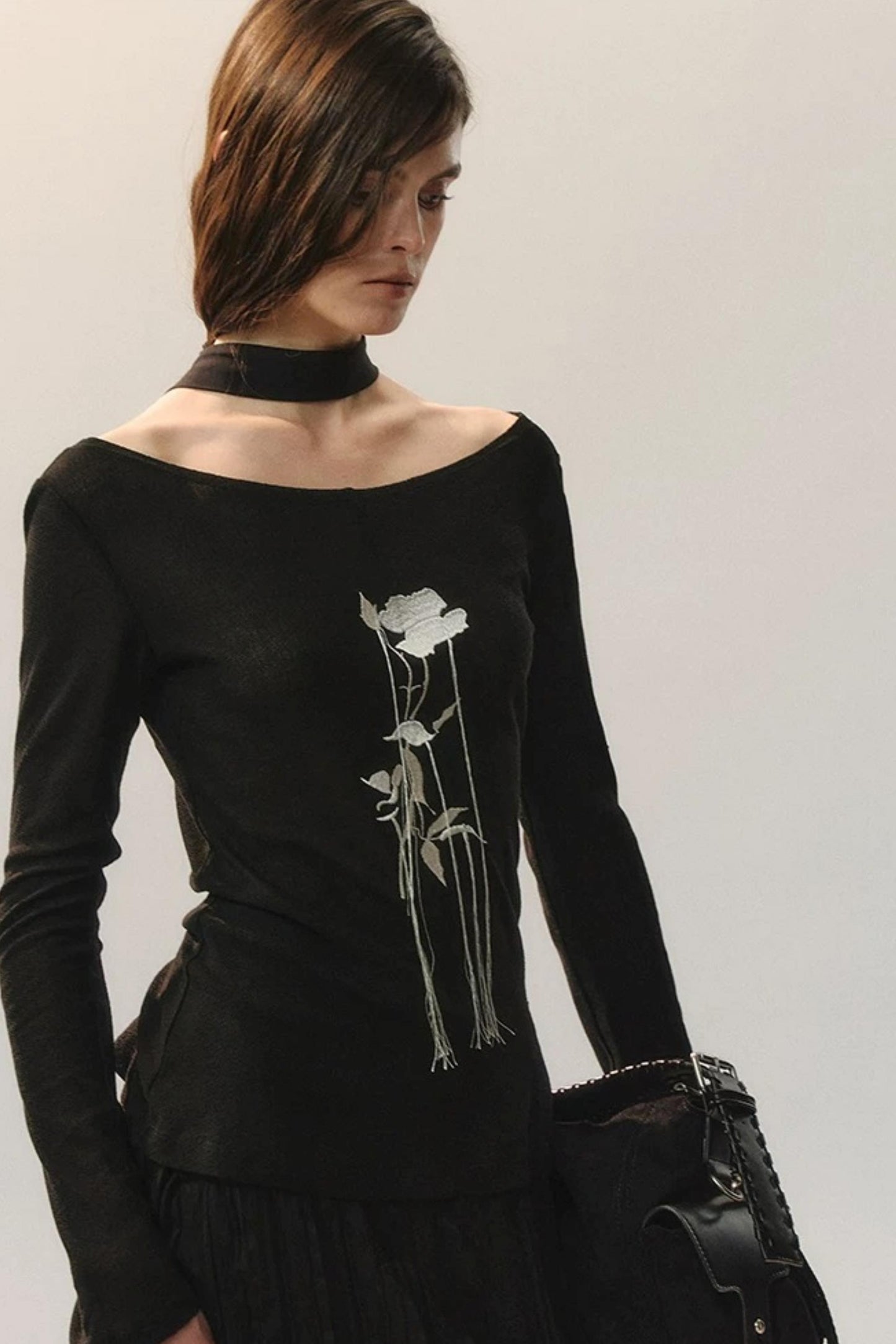 Top in Maglia con Ricamo Rose