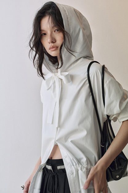 Constriction Silhouette Hooded Jacket