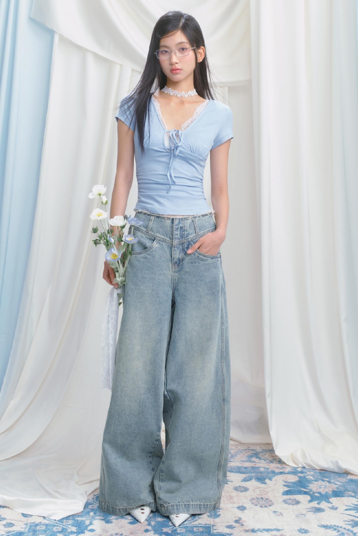 Classic Wide-Leg Jeans Pant