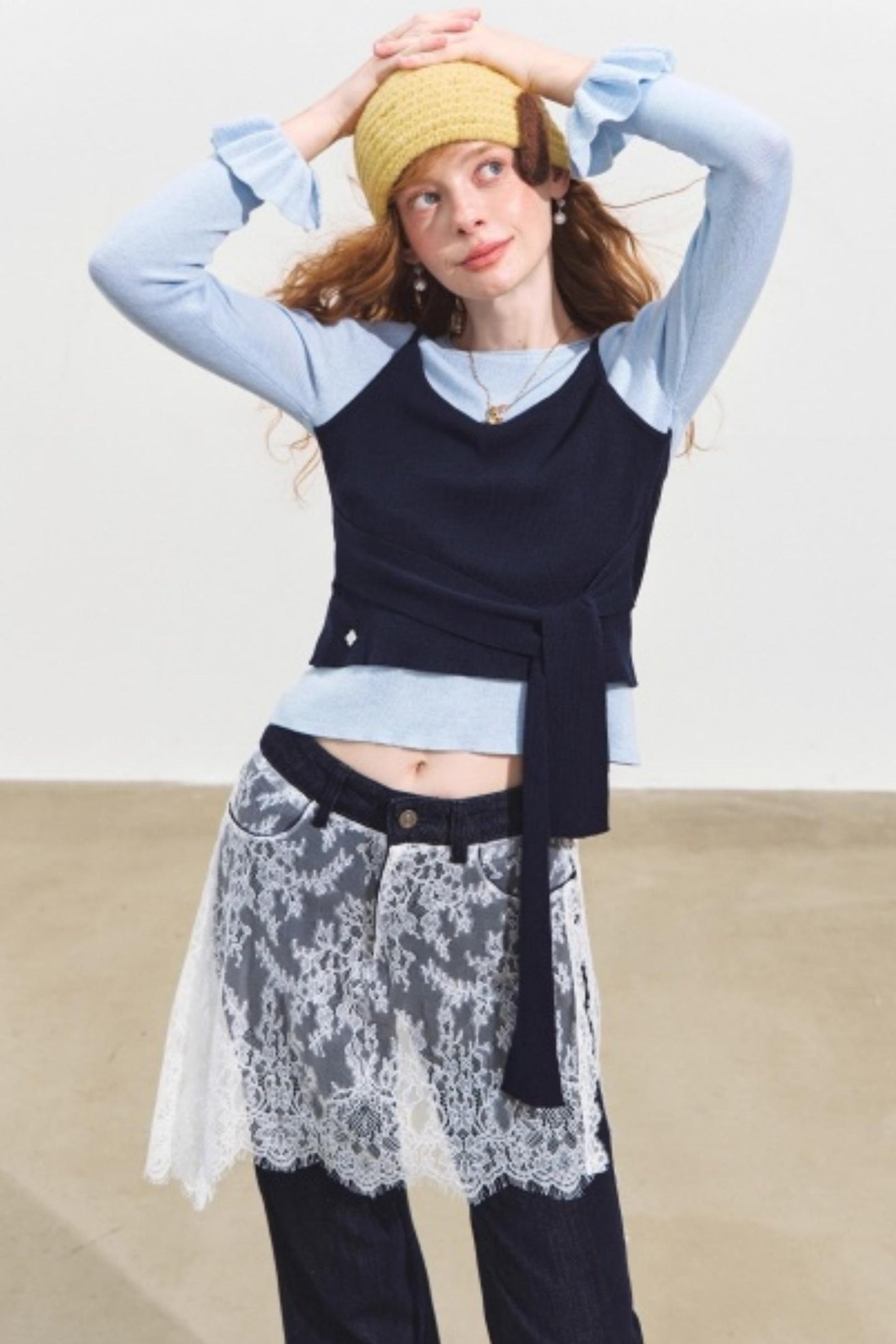 Fake Two Contrasting Tie-Up Sweater