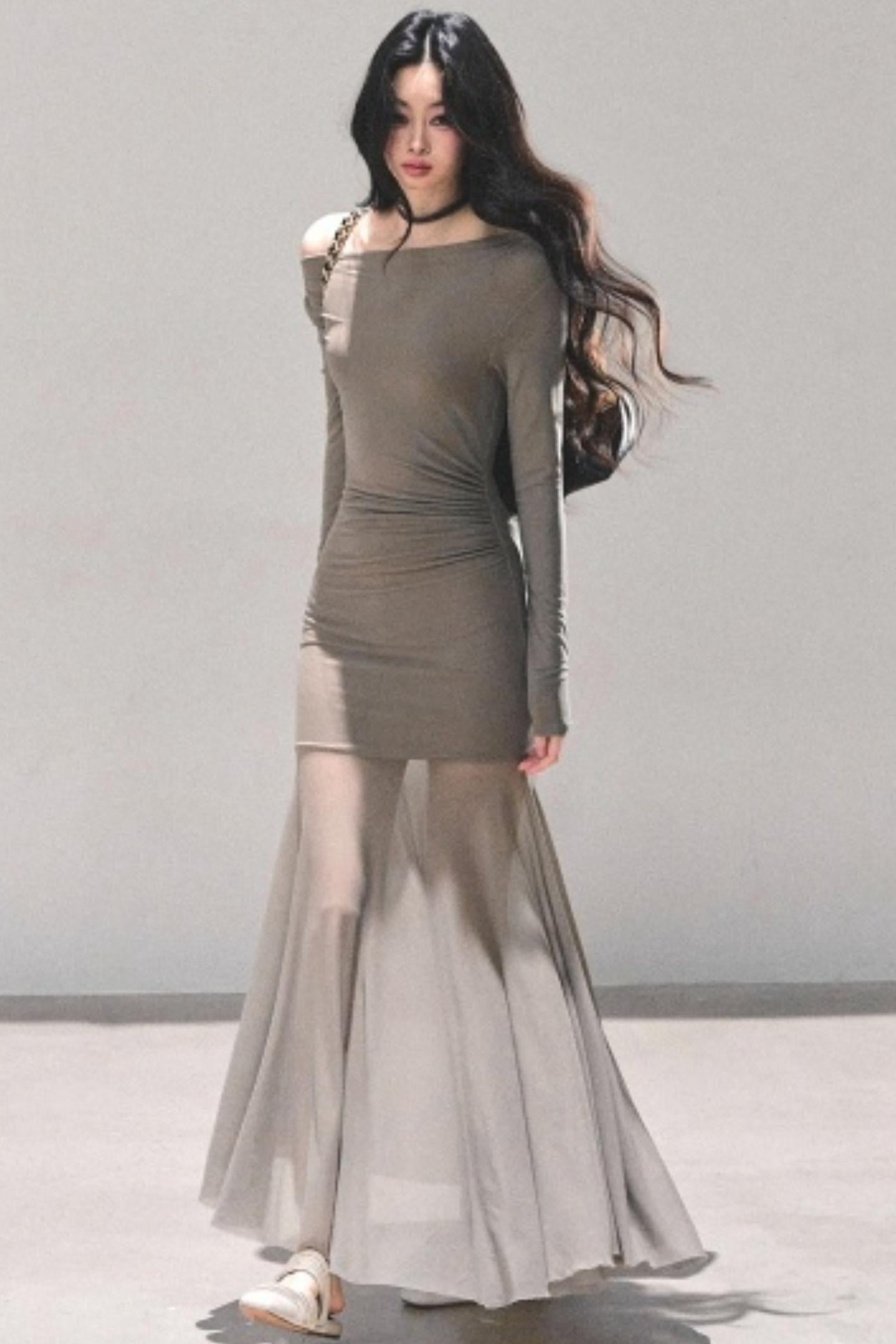 Slim-Fit Autumn Dress