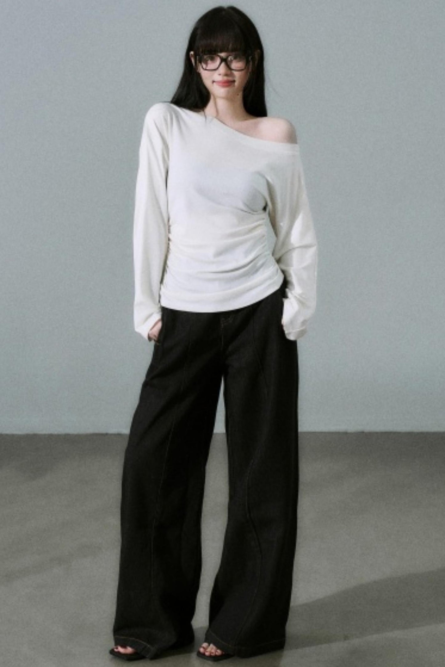 Lyocell Wool Off-Shoulder Top