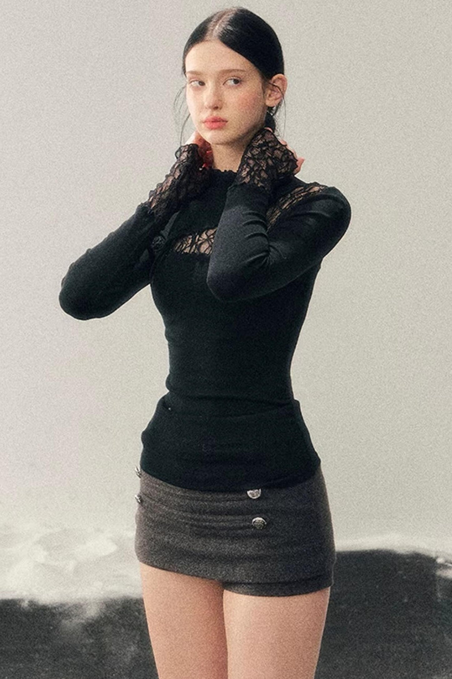 Lace Hollow-Out Slimming Top