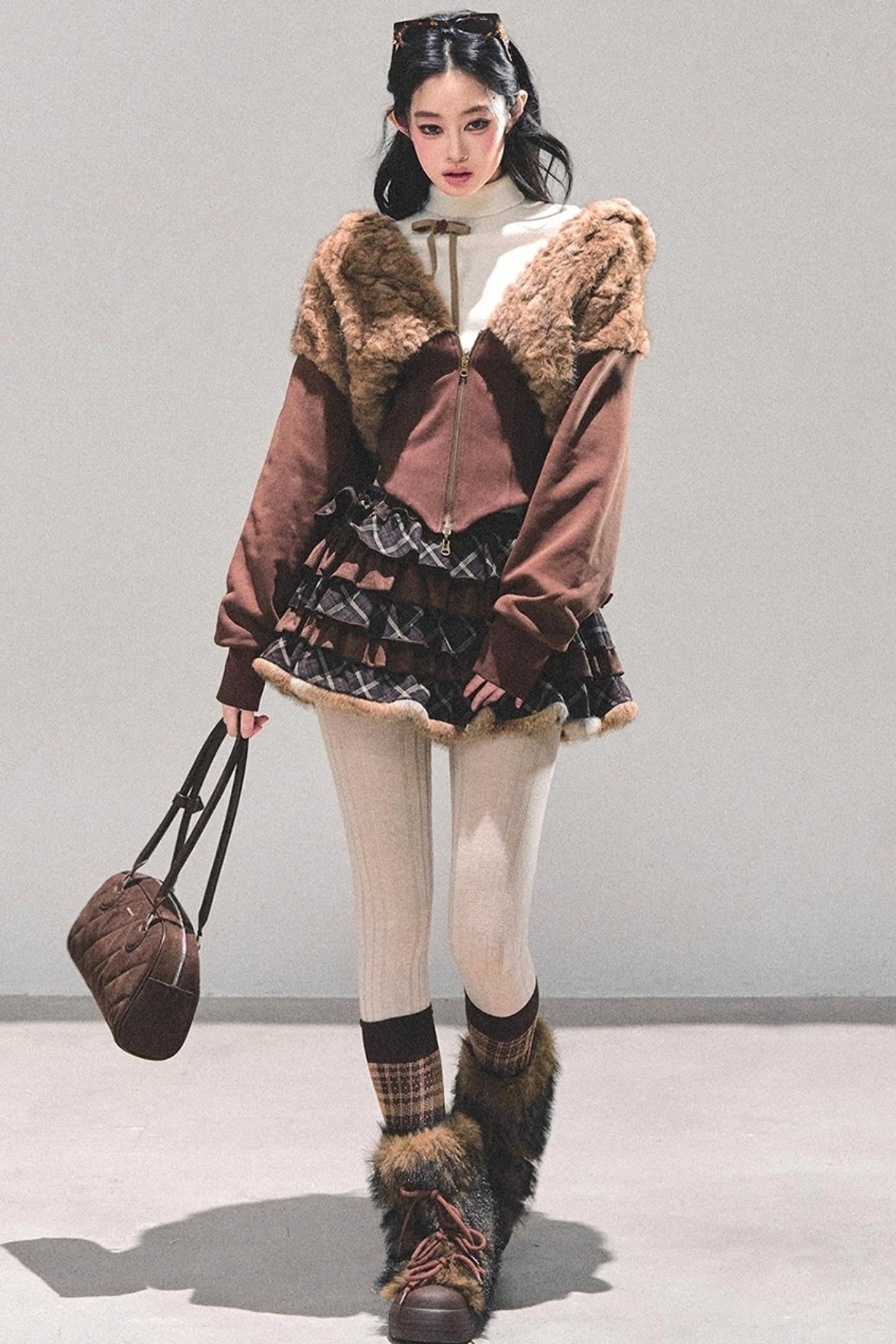 Sleeping with Snow Lamb Wool Coat