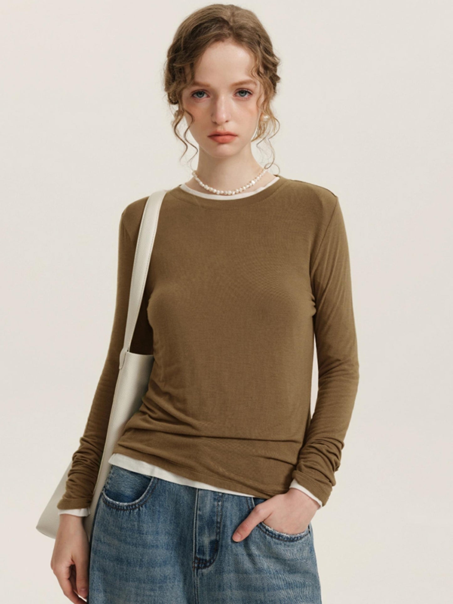 Seamless Long-Sleeved Wool Knit Top