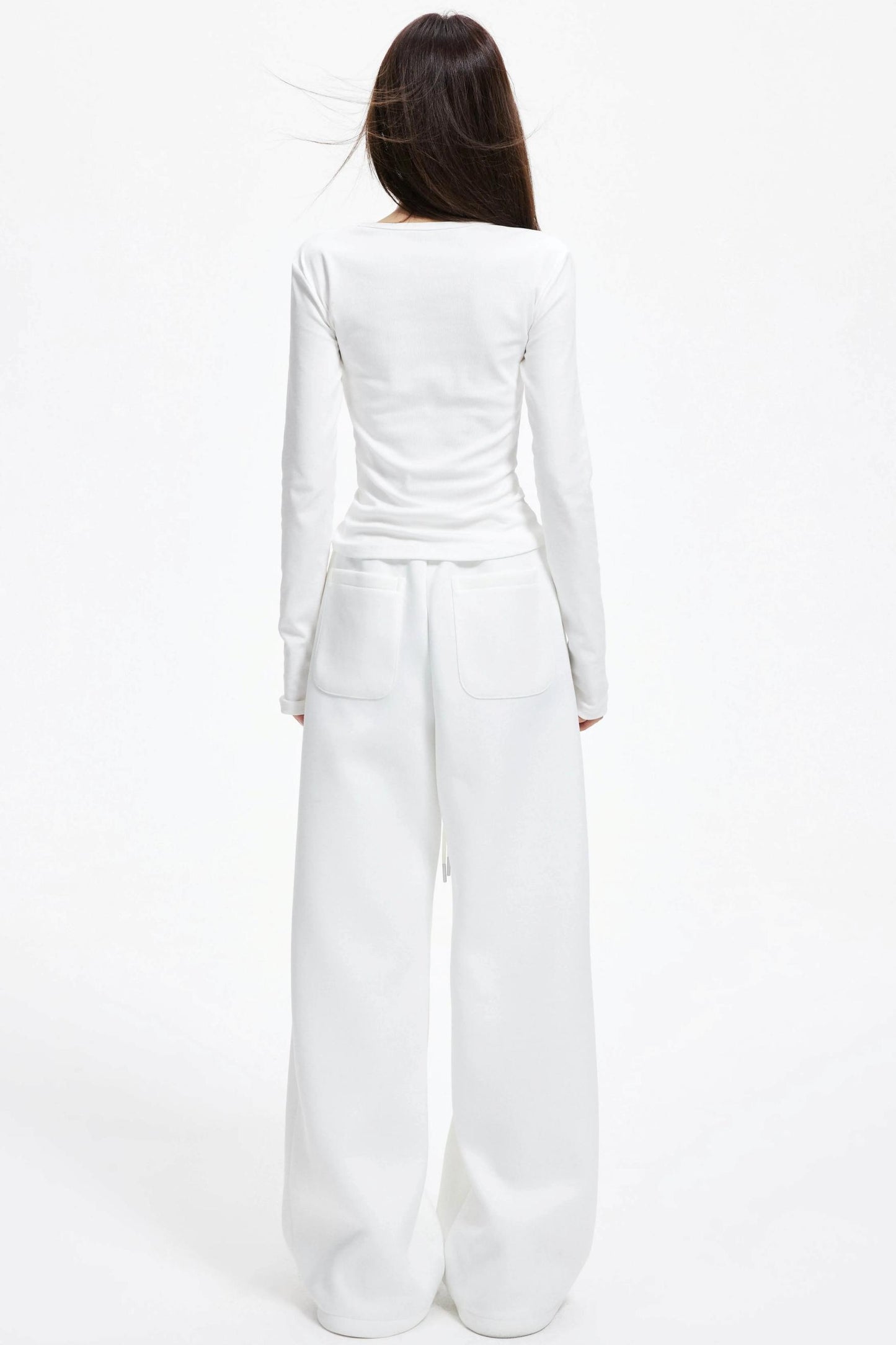 Slim Round Neck Long Sleeve Knitwear