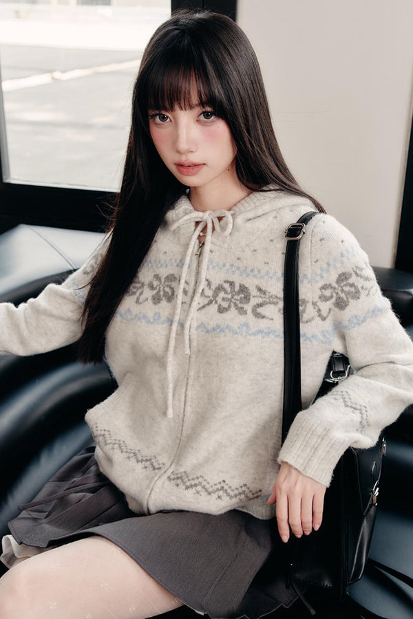 Vintage Hooded Slim Sweater