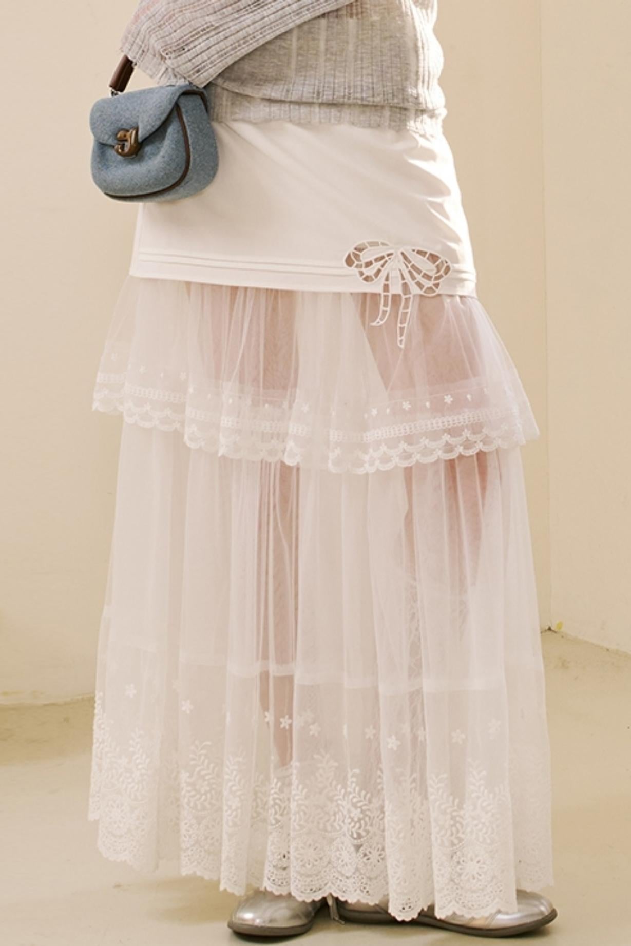 Chic Lace Half Skirt