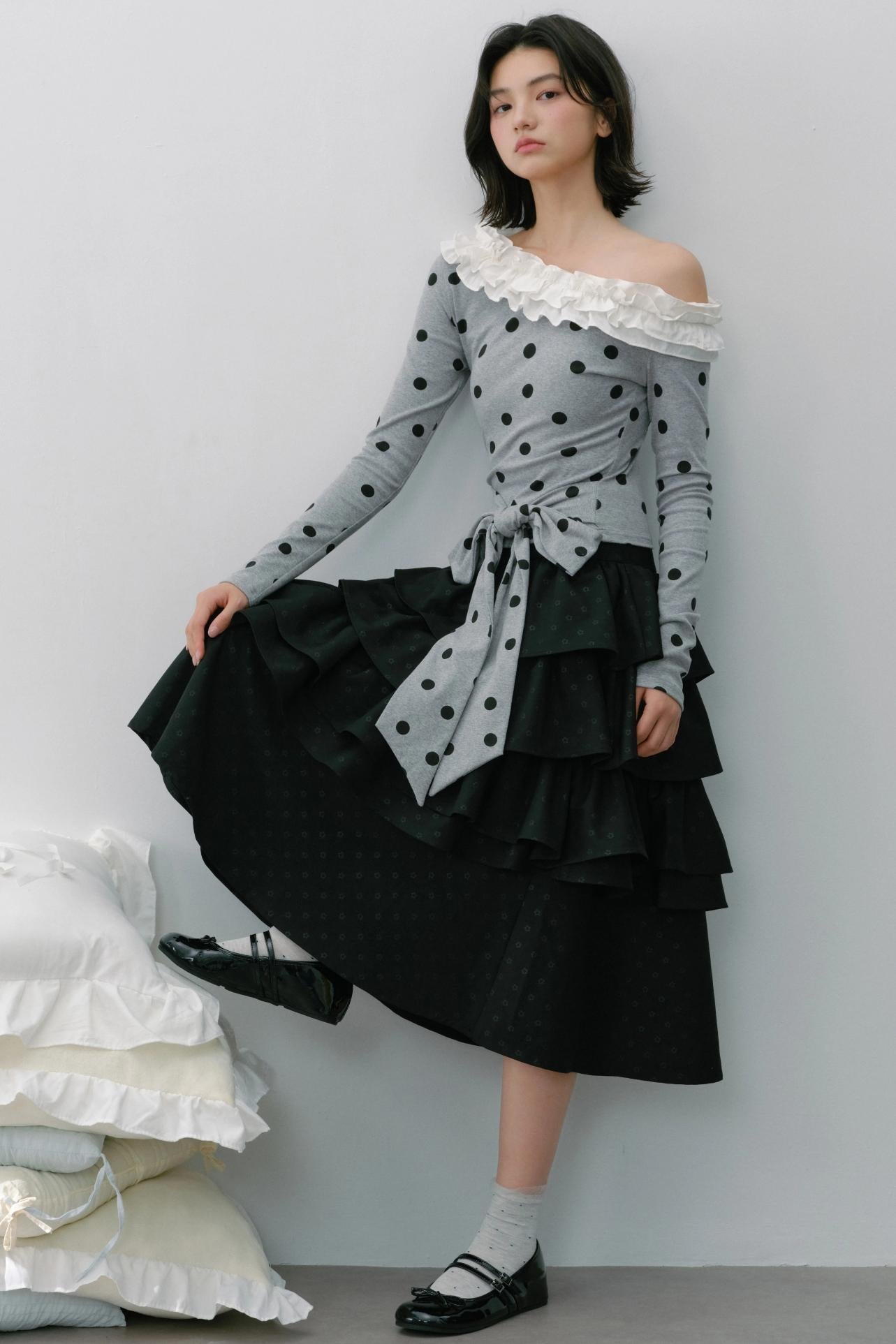 Sweet Slanted Shoulder Long-sleeved T-shirt