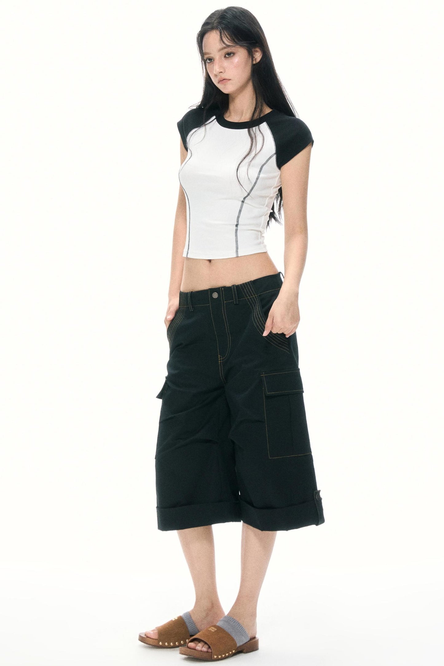 Chic Black White Top