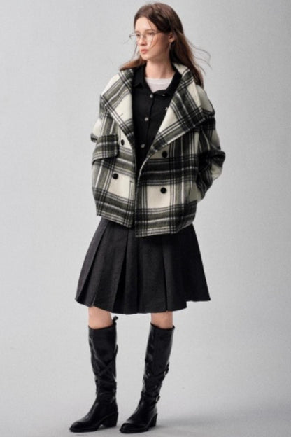 Large Lapel Plaid Woolen Coat