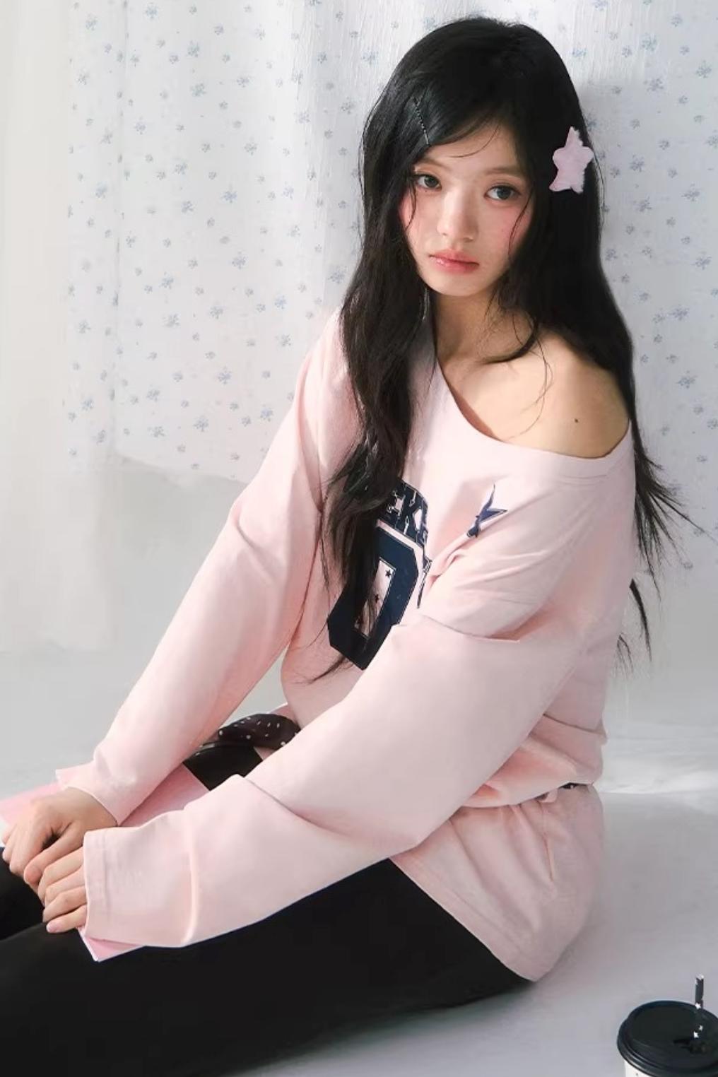 Haut à épaules dénudées et blocs de couleurs