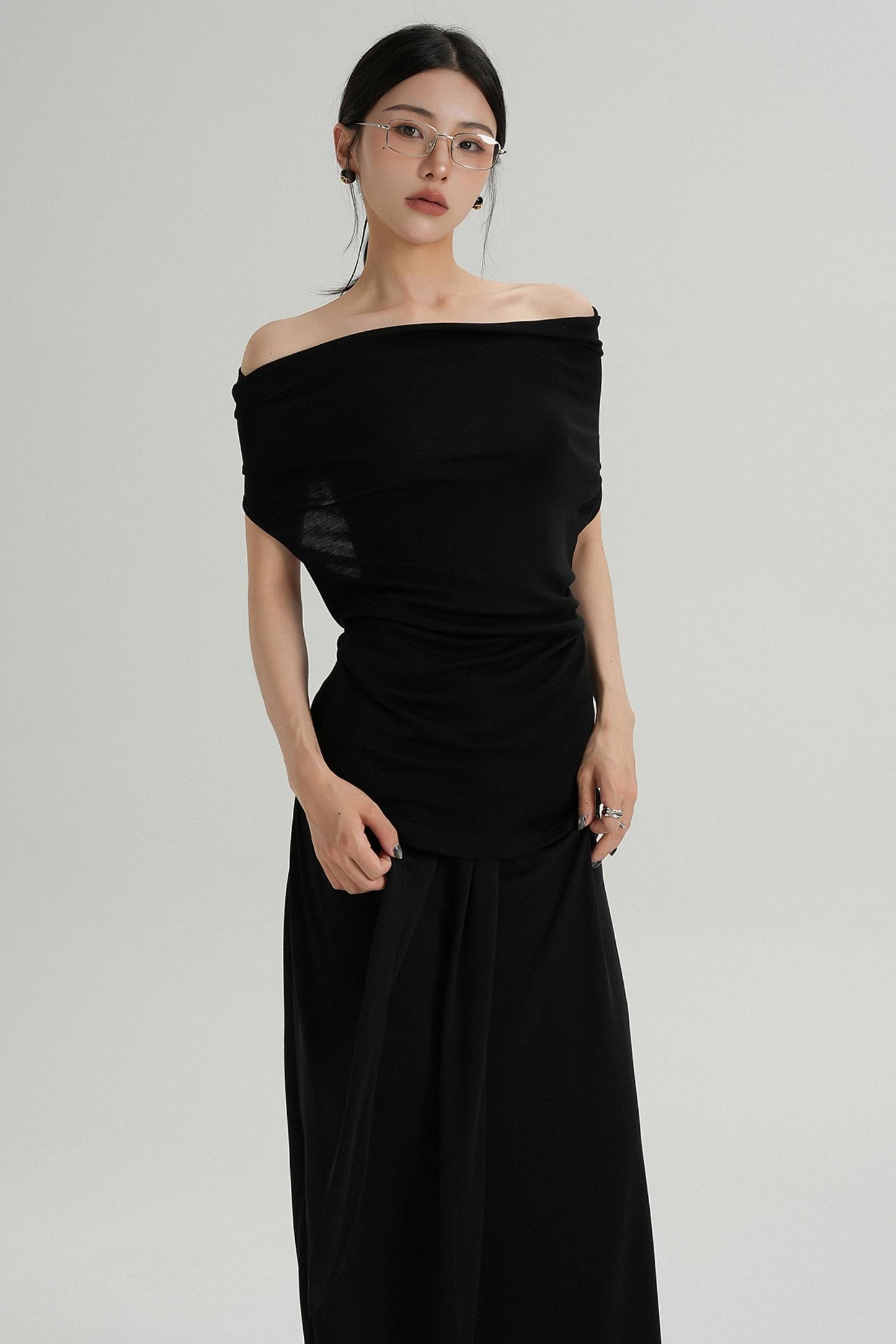 Chic One-Shoulder Top