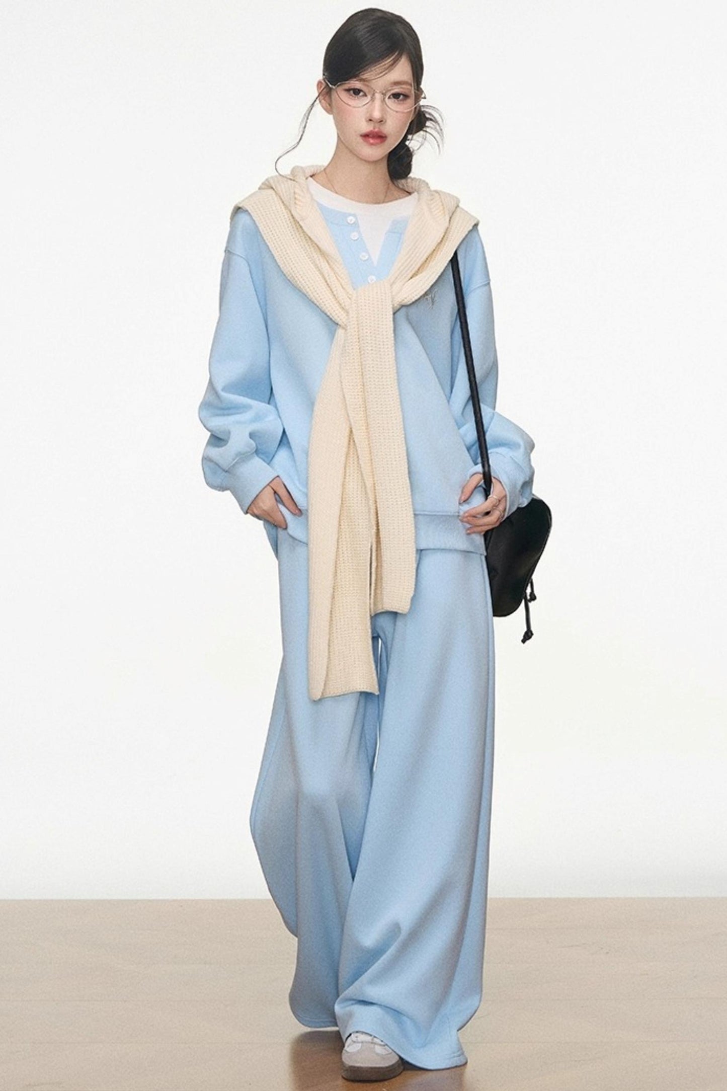 Gray Sweatshirt Set-Up