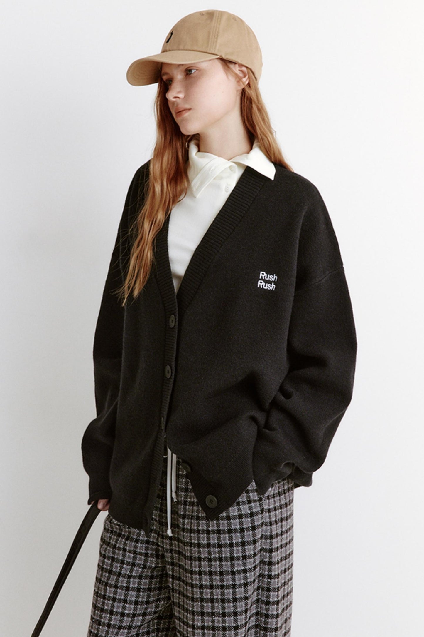 Color-Blocking Embroidered Knitted Cardigan