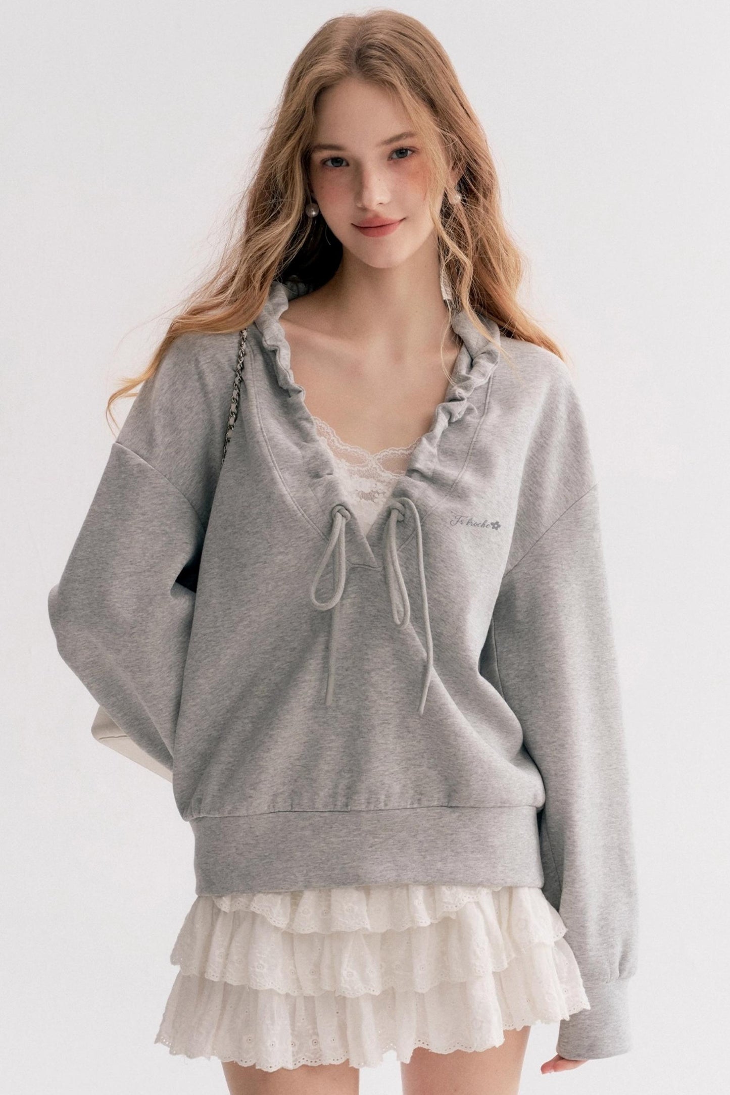 Pleated Hooded Sweatshirt Set-Up