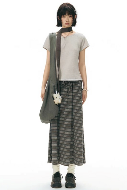 Retro Pleated Neck T-Shirt
