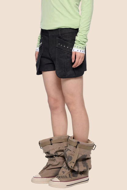 Rivet Pleated A-Line Shorts