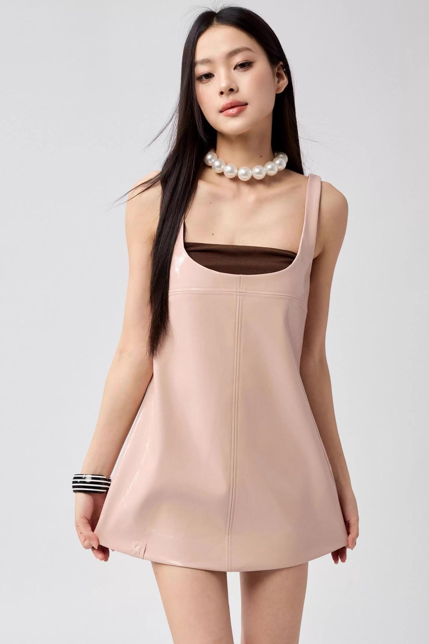 Curve Silhouette Pink Top