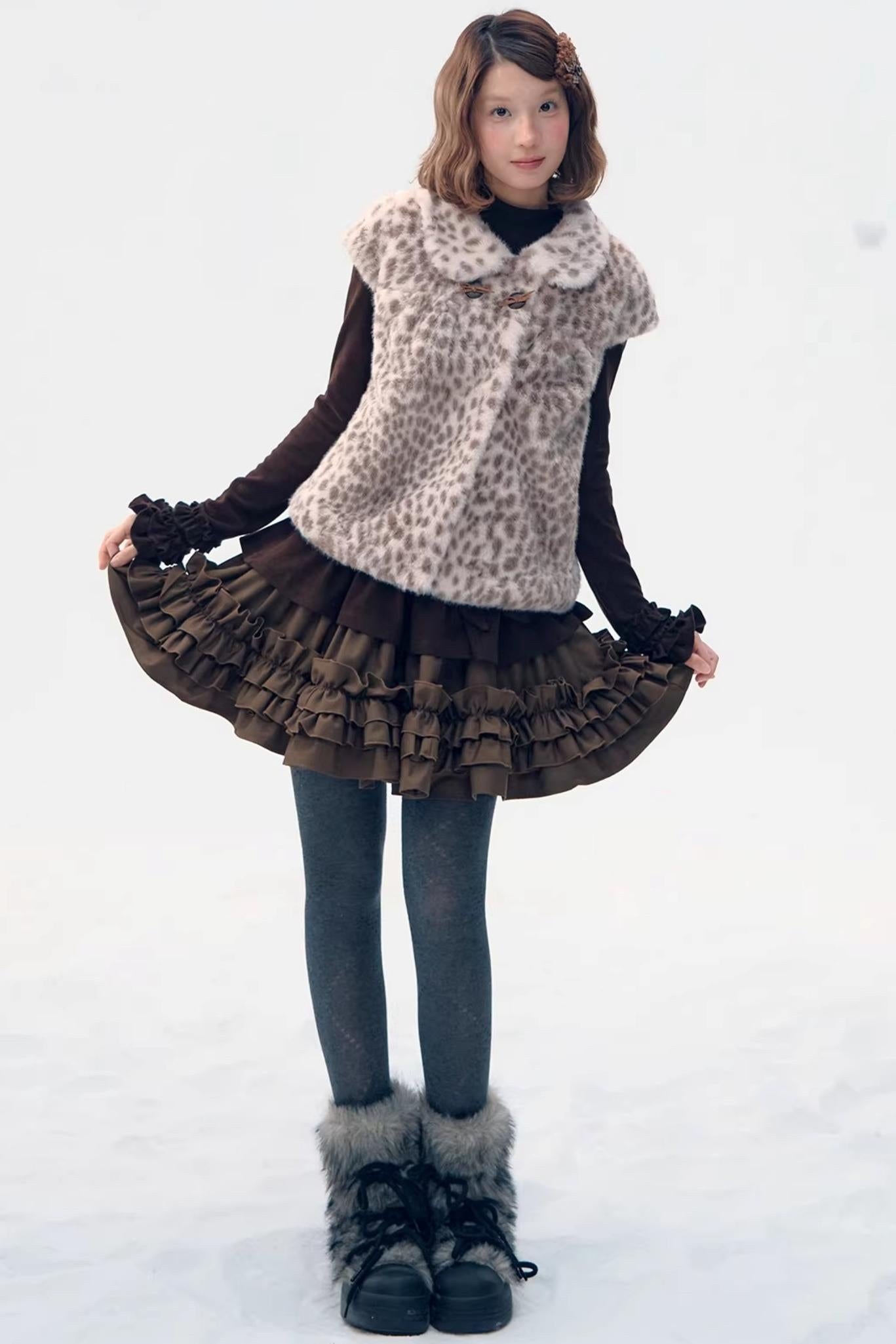 Six-Button Lace Hem Top