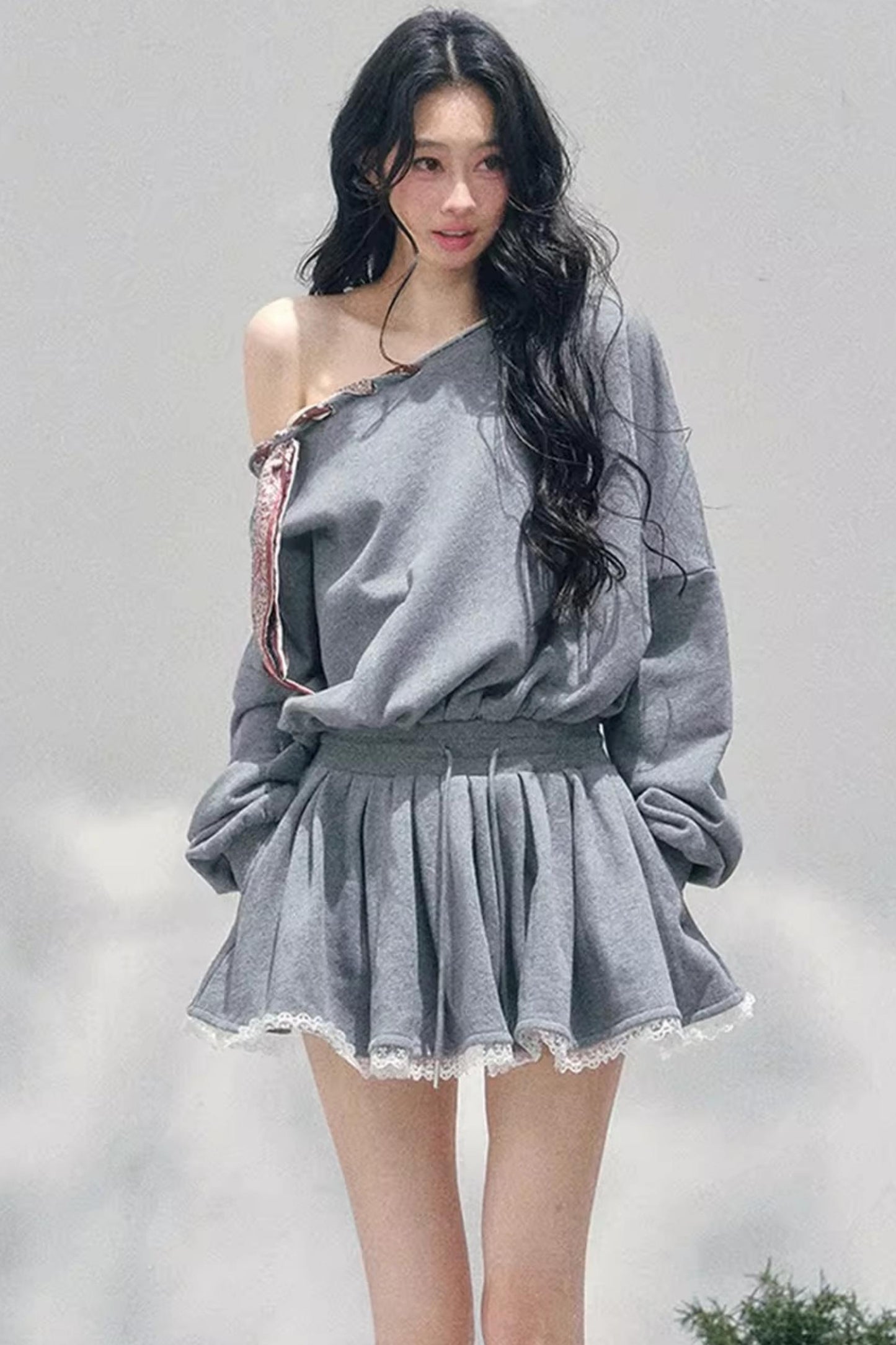 Spitzen-Ein-Schulter-Kleid