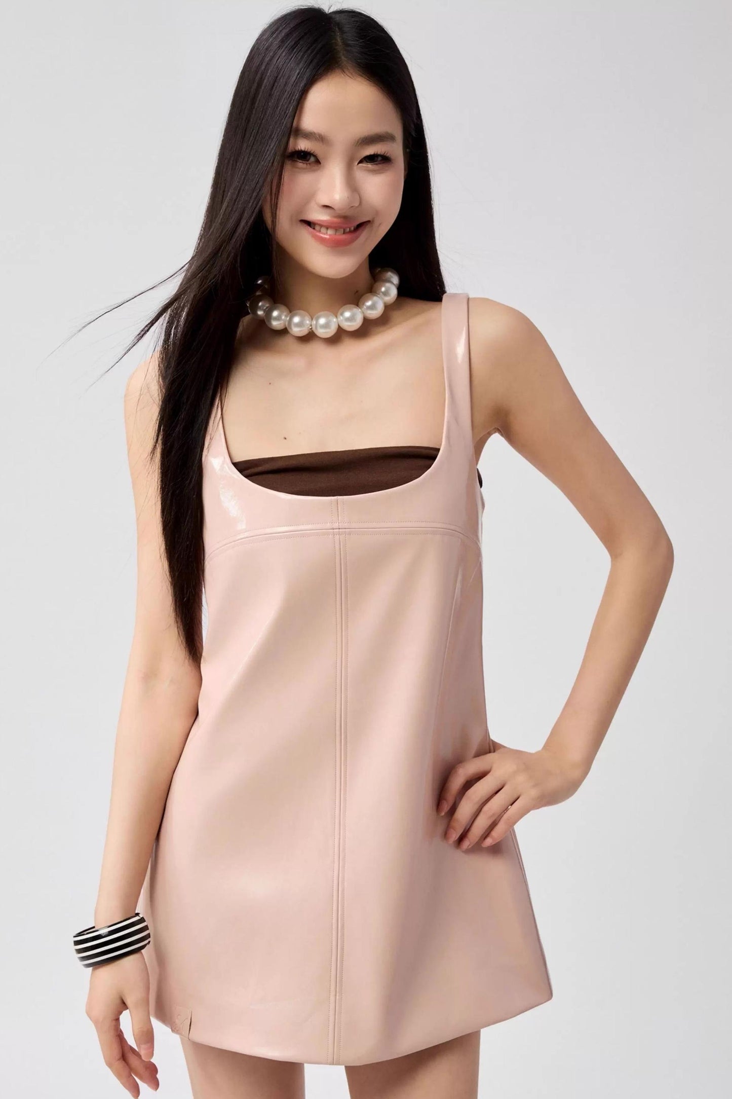 Curve Silhouette Pink Top