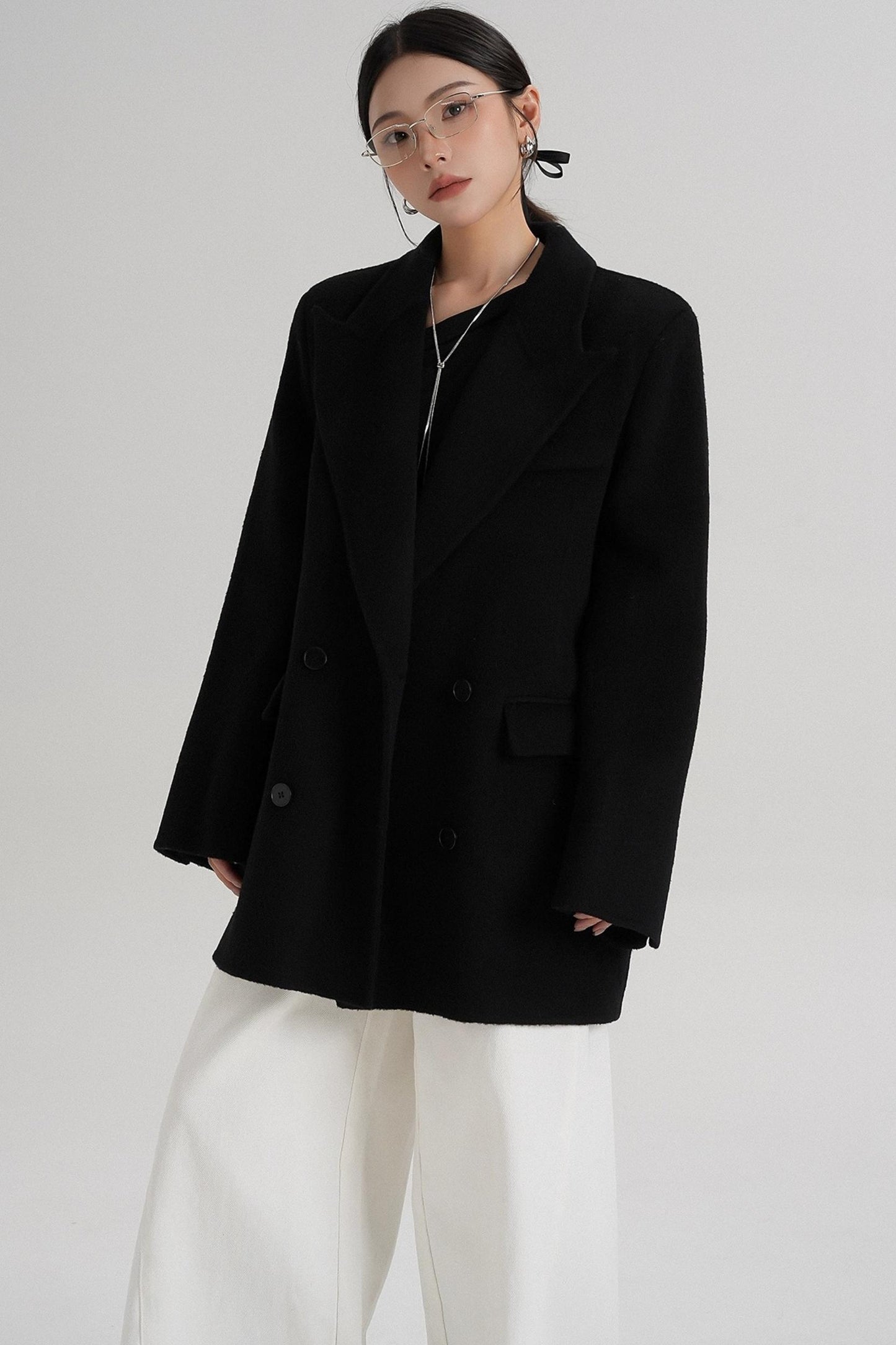 Medium-Length Temperament Wool Coat