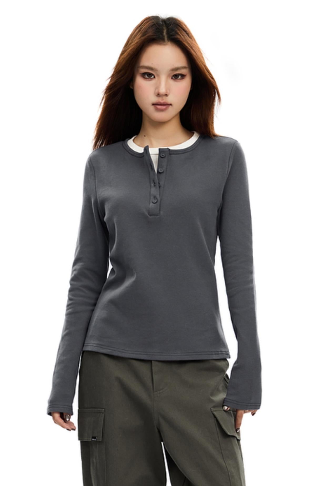 Simple Contrast Crew Neck Knit Top