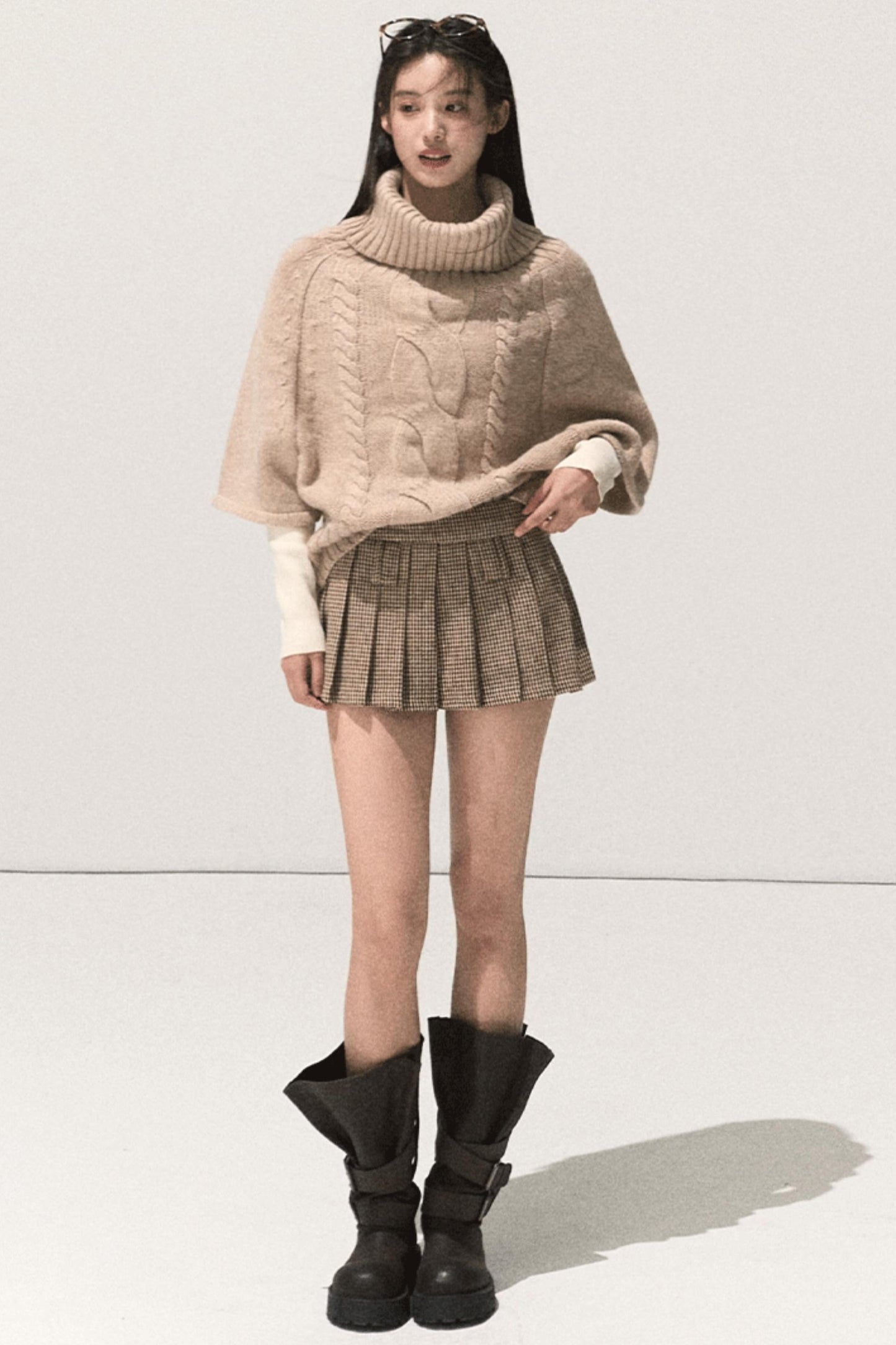 Throbbing Campus Lovers Woolen Skirt