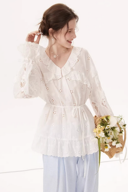 Blusa bordada con mangas farol