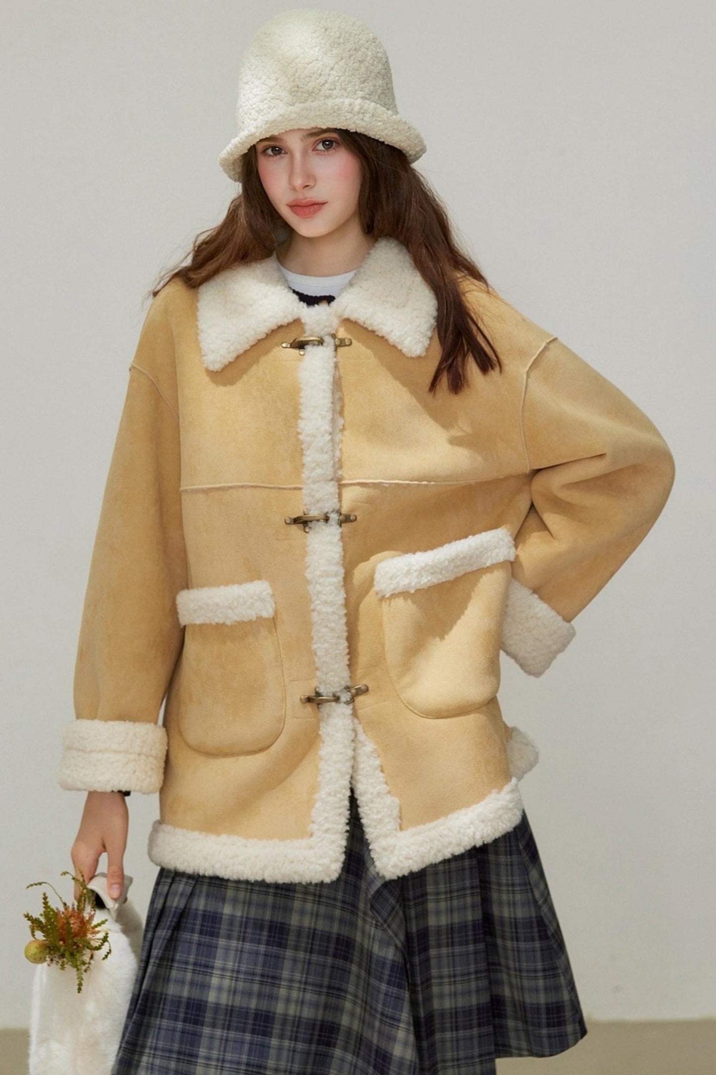 Loose Fit Lambswool Coat