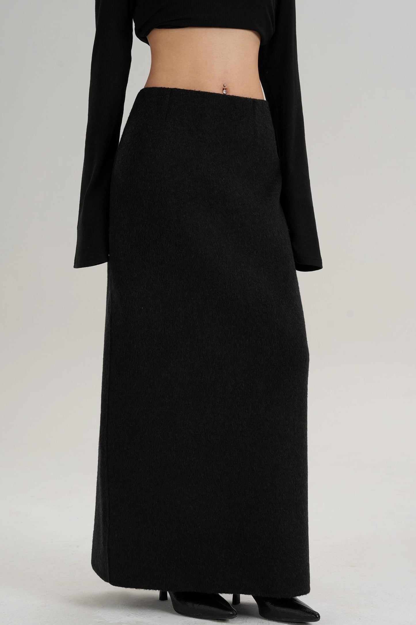 Elegant Wool Pencil Skirt