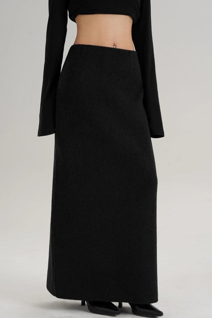 Elegant Wool Pencil Skirt