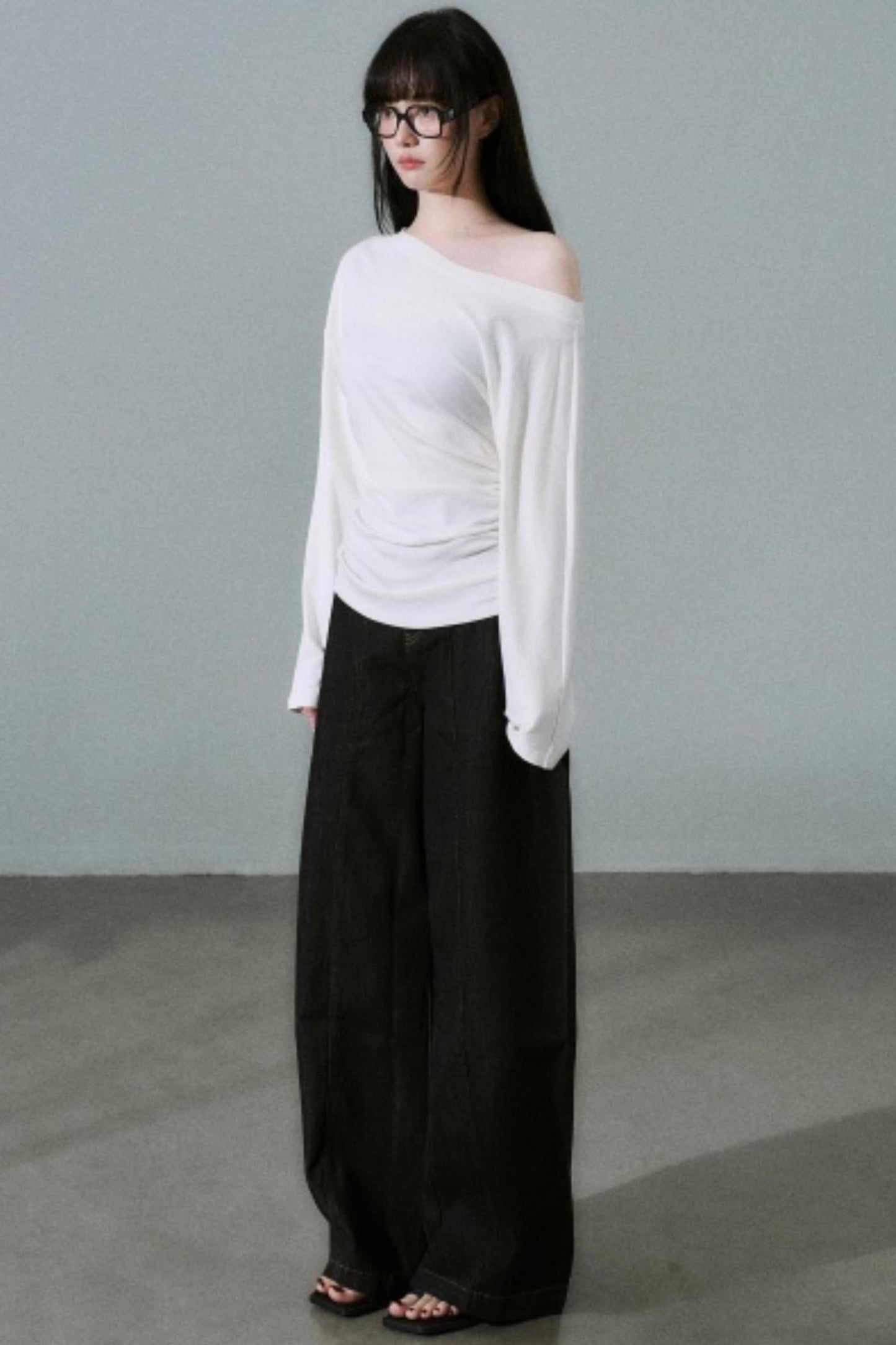 Lyocell Wool Off-Shoulder Top