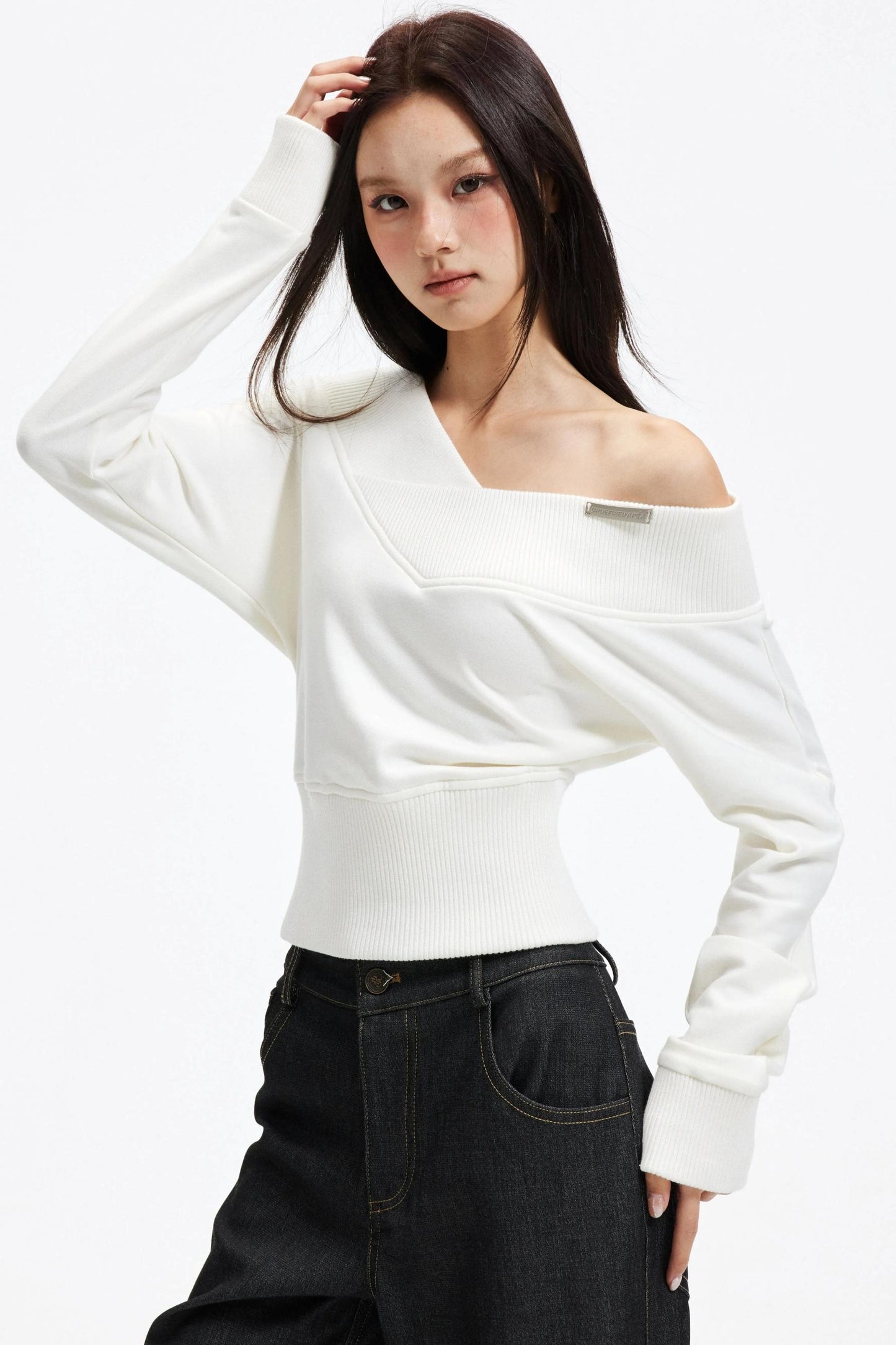 American Retro Off-Shoulder Sweater