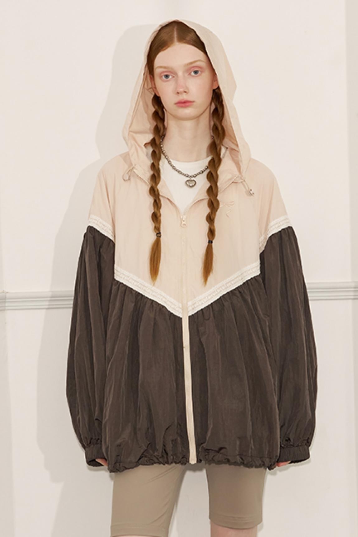 Dual Contrast Cape Sporty Hooded Jacket