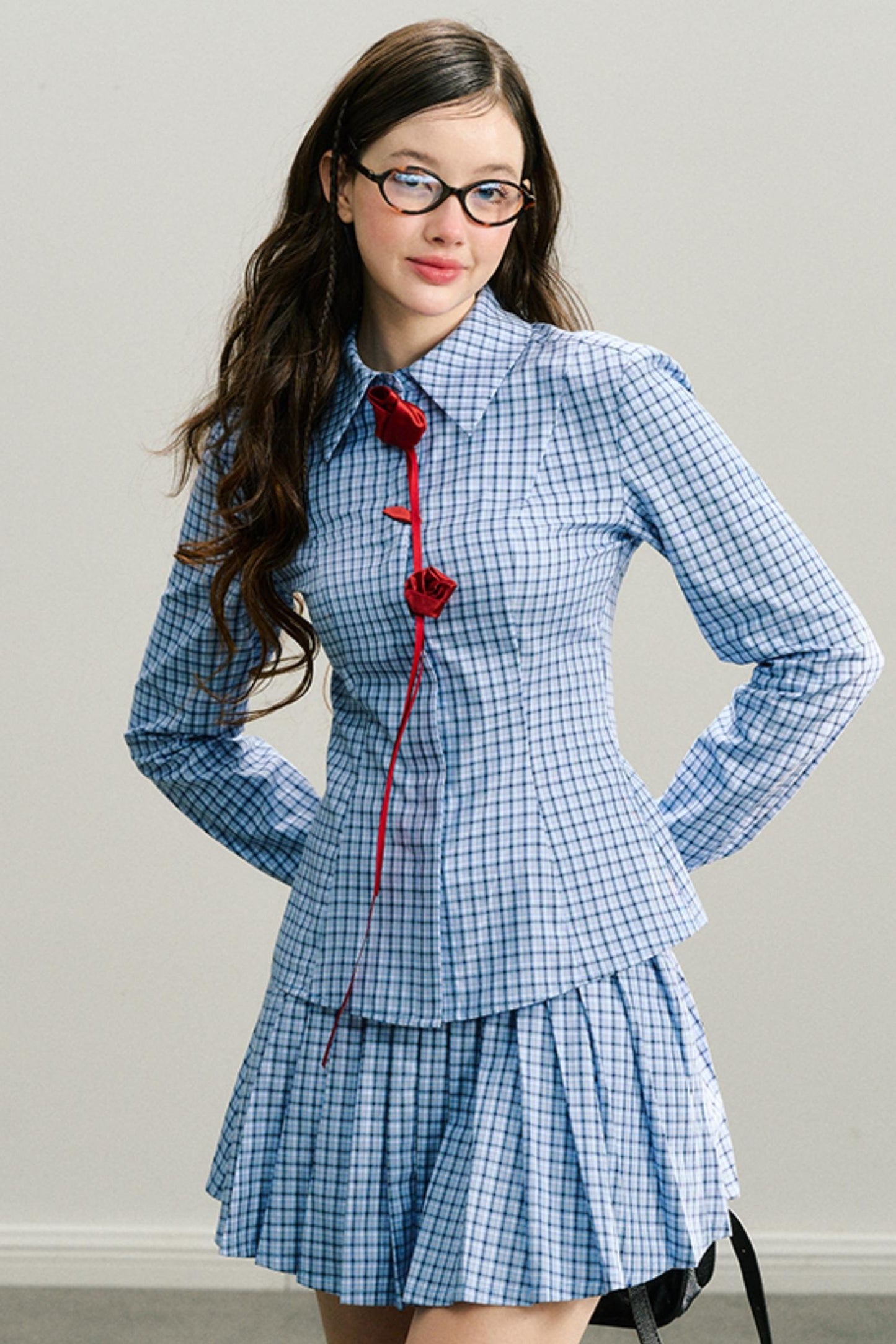 Long live the Milky Way [8.20 20:00] "She came from the sea" handmade red rose navy blue plaid shirt pleated skirt