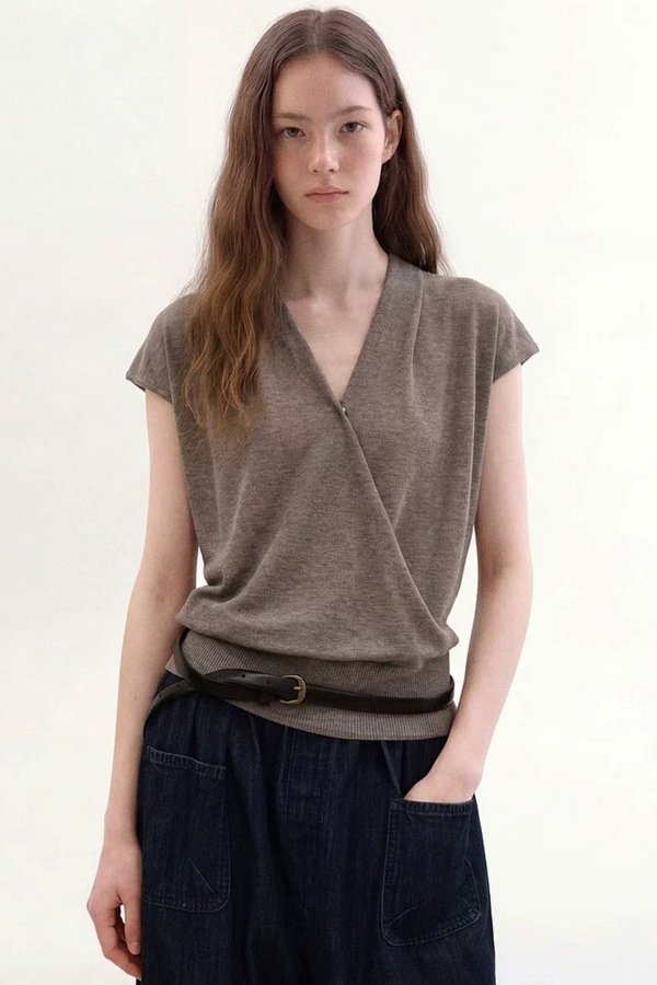 Flutter Sleeve Knit Top