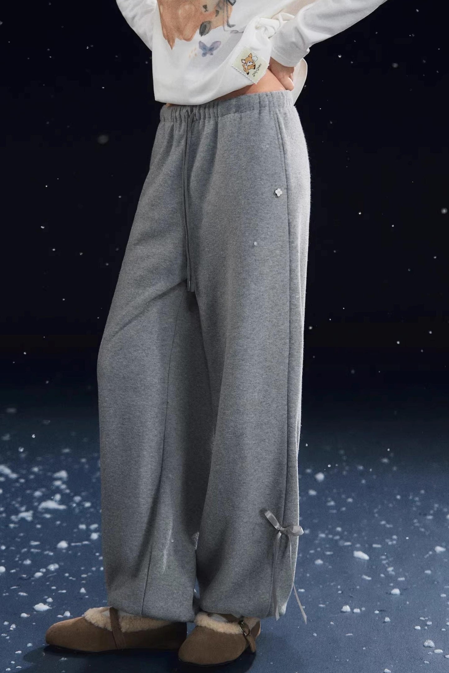 Velvet-Feel Cuffed Lantern Casual Pants