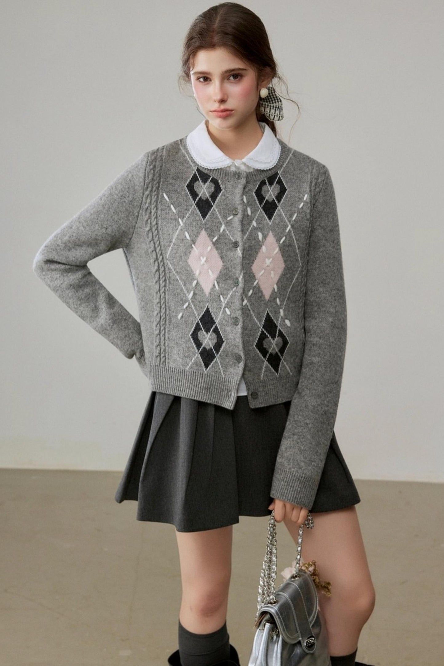 Diamond Plaid Contrasting Wool Sweater