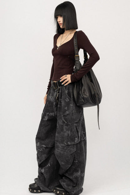 Sweet and Cool Gray Long-Sleeved Top