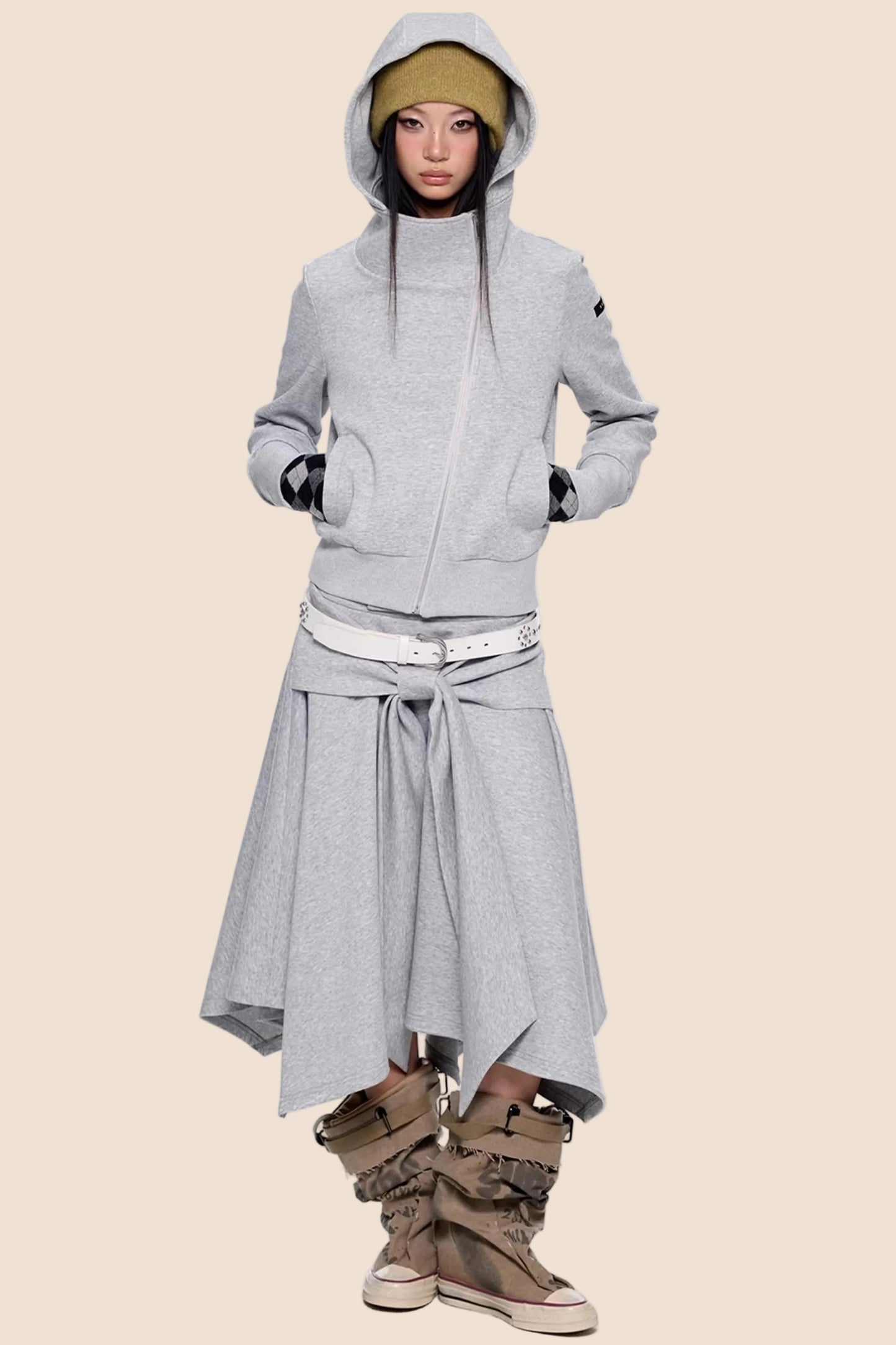 Diagonal Zipper Hooded Jacket Set-Up